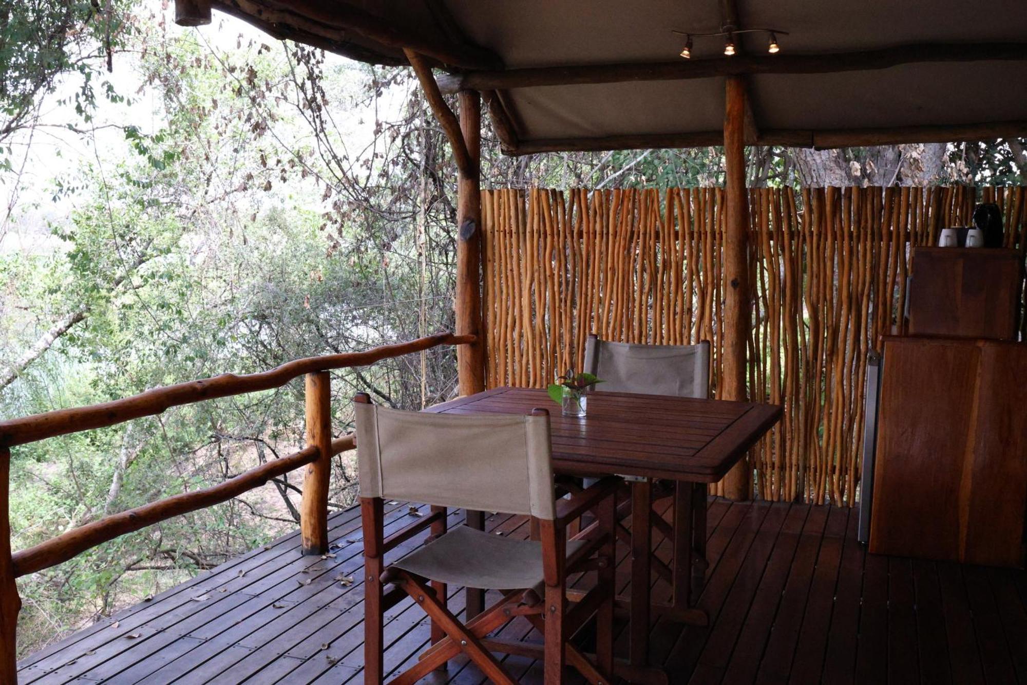Zambezi Dusk Villa Livingstone Exterior photo