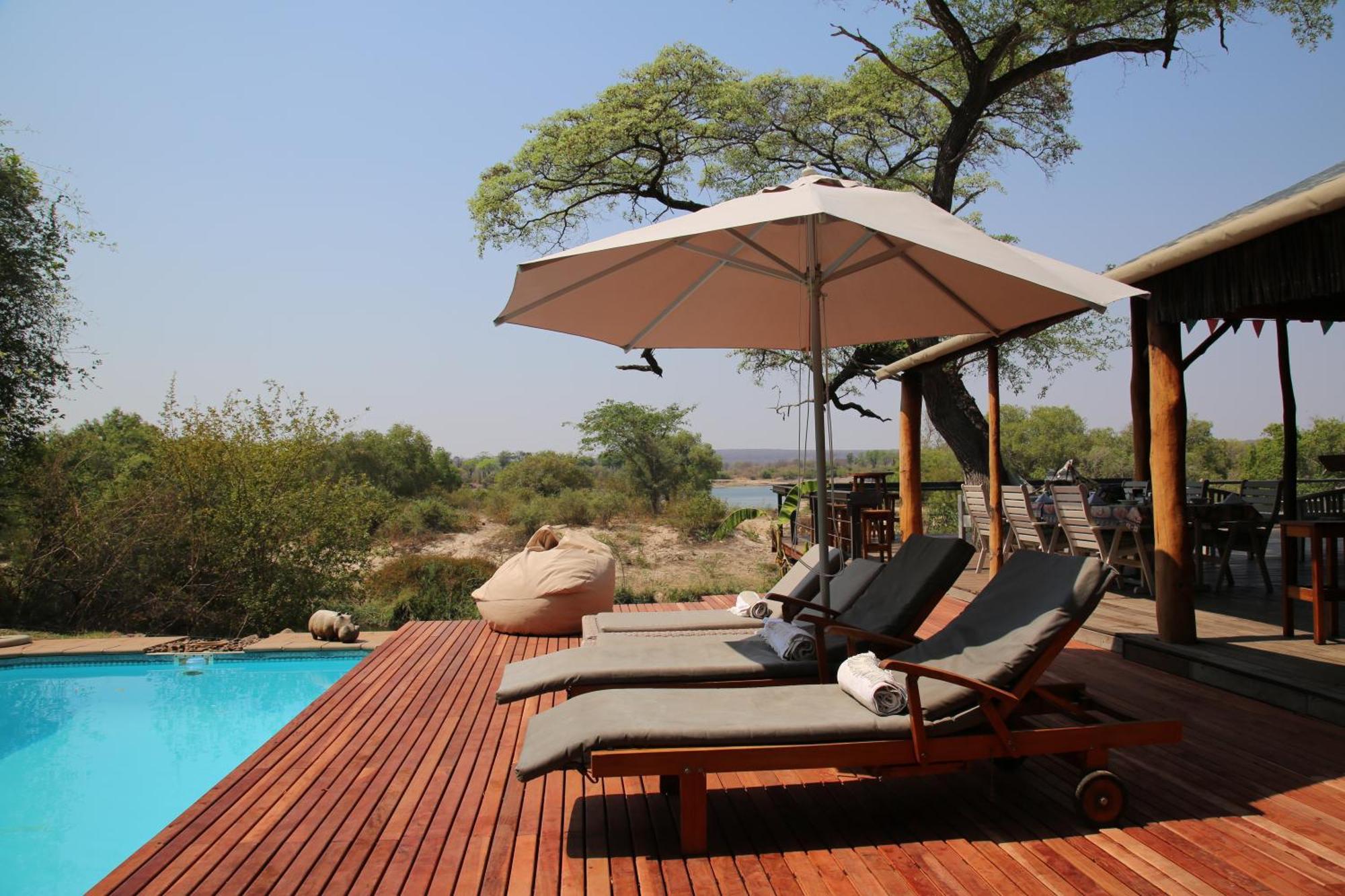 Zambezi Dusk Villa Livingstone Exterior photo